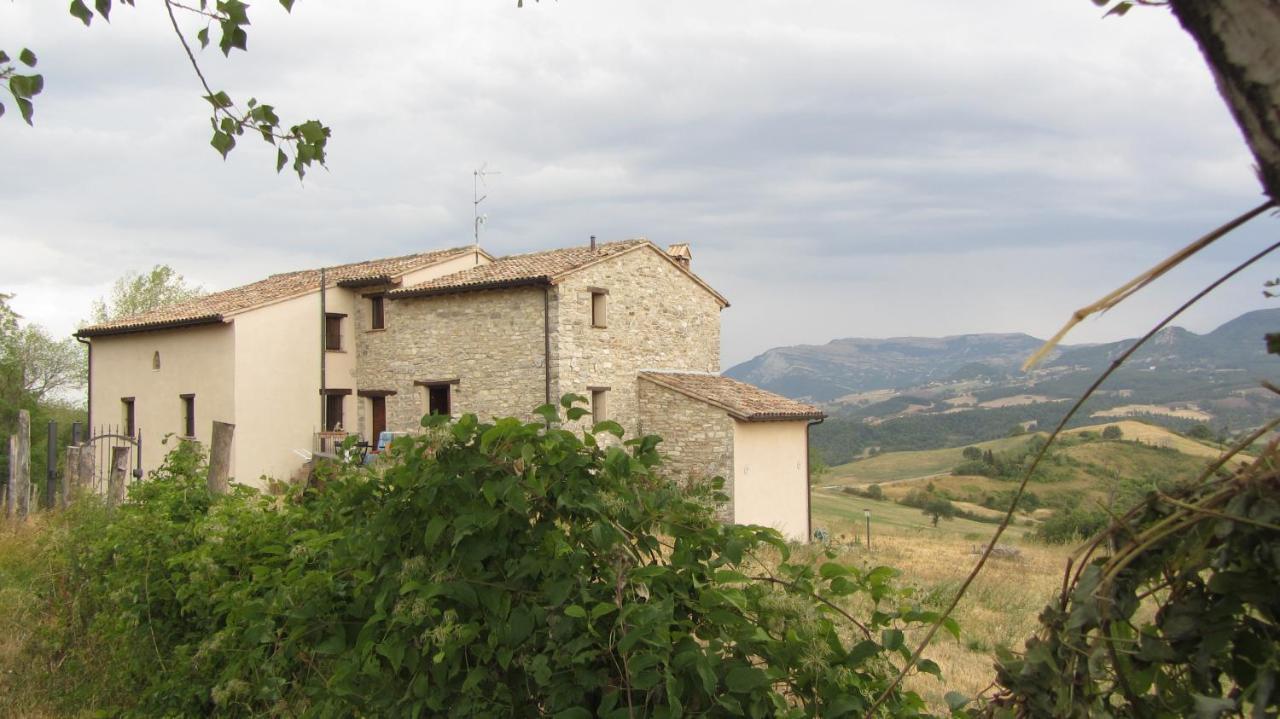 Casale Le Fontanelle Hotel Monte Grimano Terme Kültér fotó