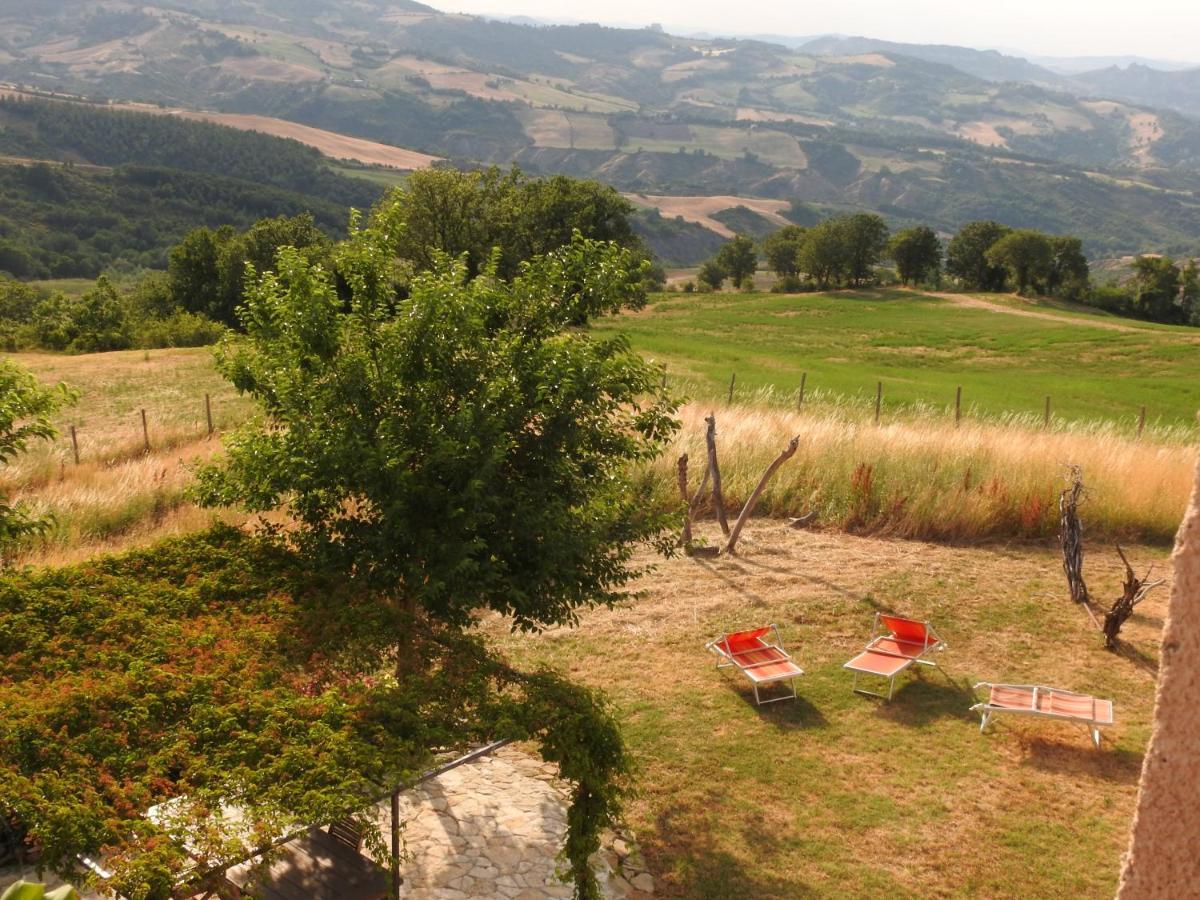 Casale Le Fontanelle Hotel Monte Grimano Terme Kültér fotó